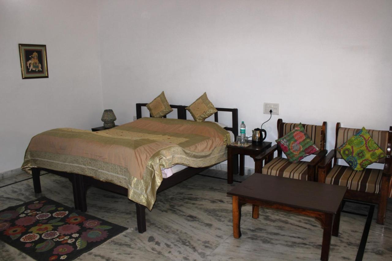Royal Farm Bharatpur Apartment Exterior photo